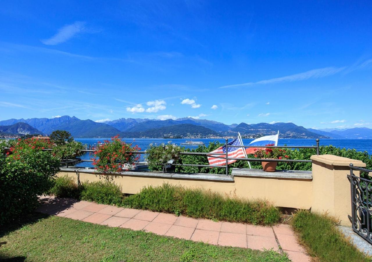 Hotel Residence La Luna Nel Porto Stresa Exterior foto